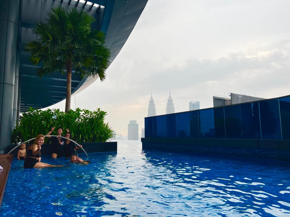 Crystal Suites At Eaton Klcc Kuala Lumpur Bagian luar foto