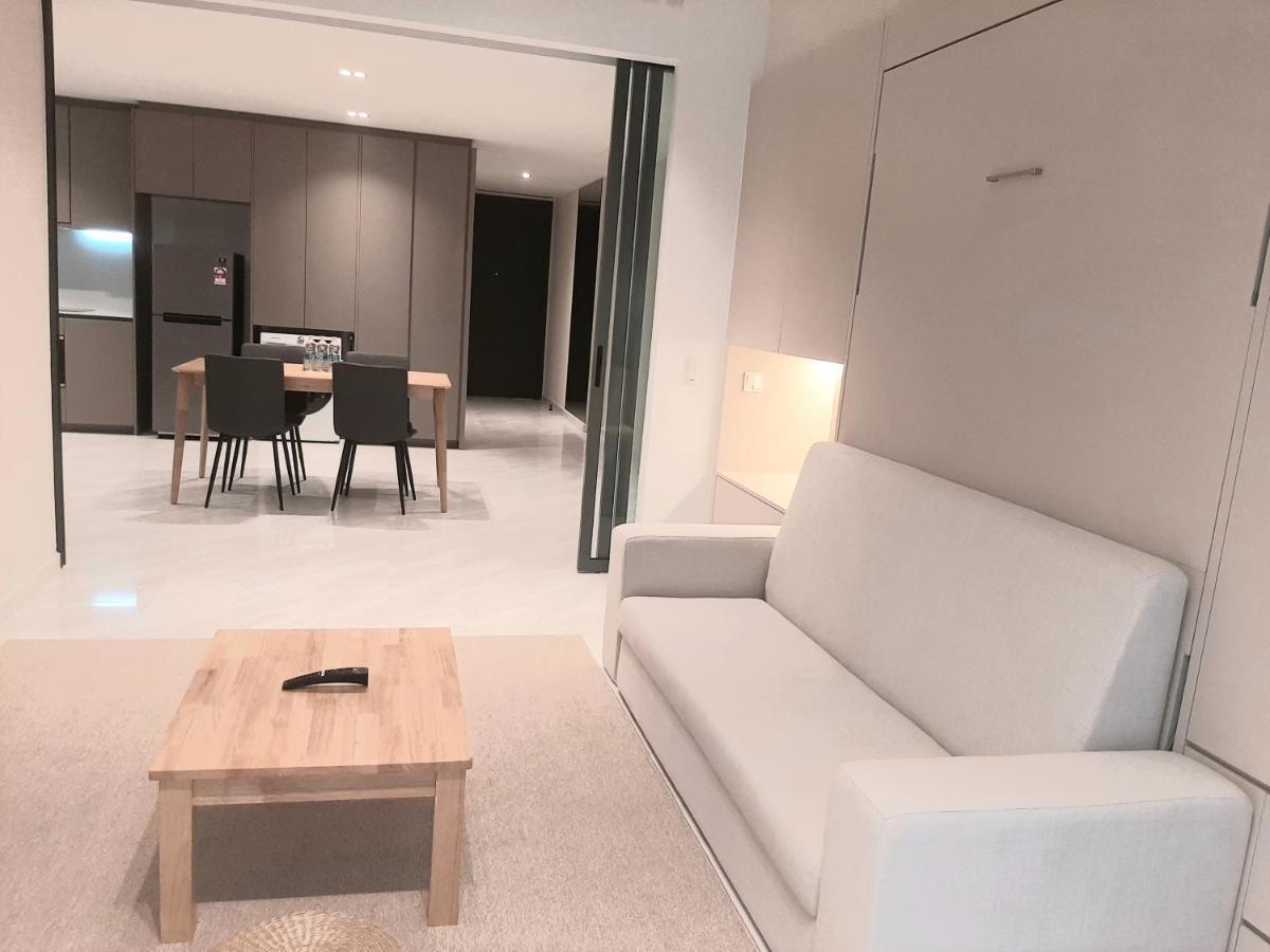 Crystal Suites At Eaton Klcc Kuala Lumpur Bagian luar foto
